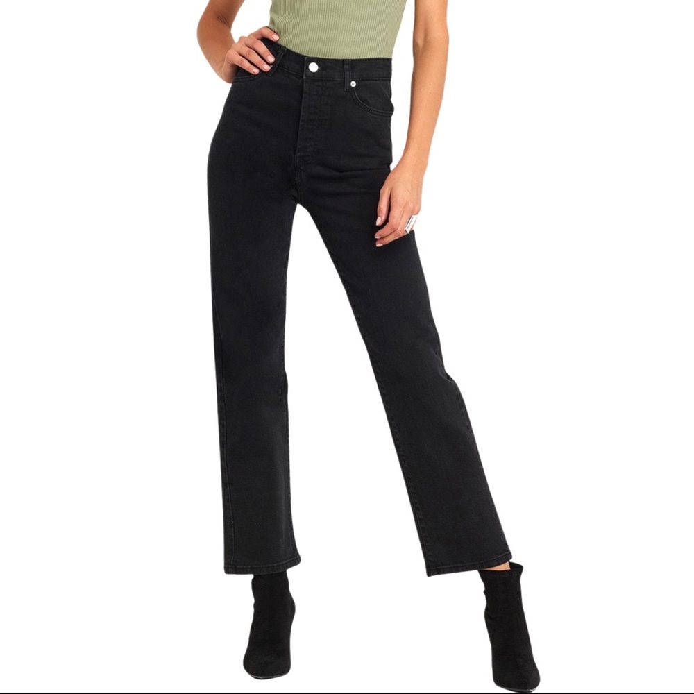 Levi’s Premium 314 Straight Leg Shaping Jean Black